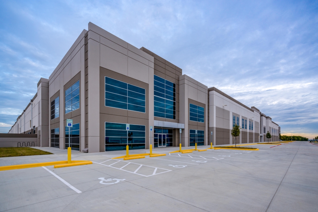 Discount Tire Distribution Center MYCON