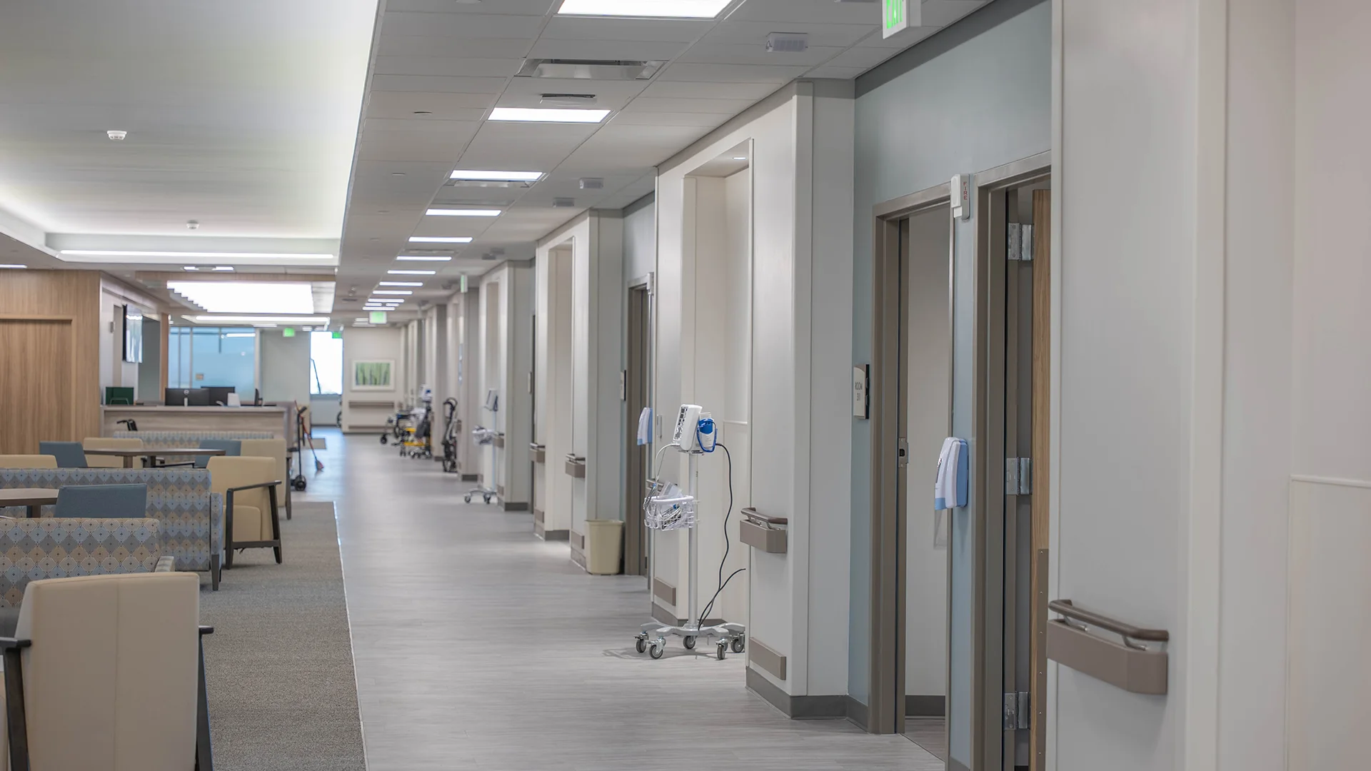 Rehab Hospital, Healthcare Construction, hospital, rehab, arizona, glass building, multi-story, hospital bed, room