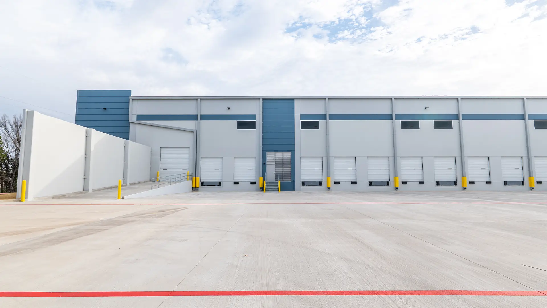 Industrial Building, Storage, Logistics, Shipping, Tilt Wall, large scale, manufacturing