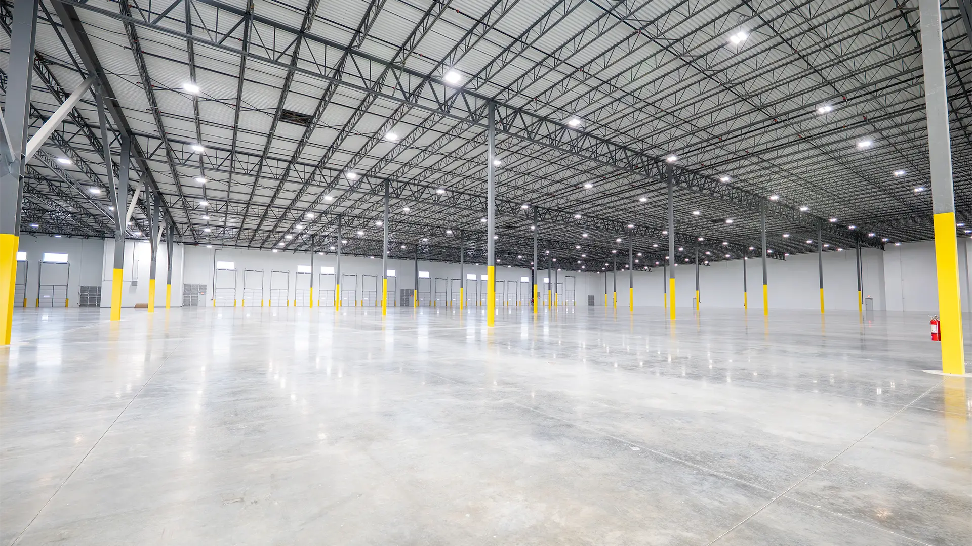 Industrial Building, Storage, Logistics, Shipping, Tilt Wall, large scale, manufacturing